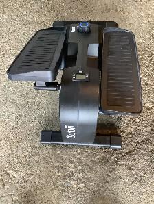 Various exercise equipment for sale. - Photo 4
