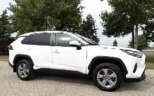 2023 Toyota RAV4 Hybrid XLE AWD SUNROOF -CARPLAY-WARRANTY INCL