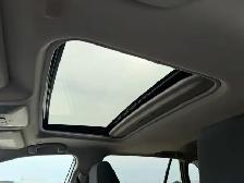 2023 Toyota RAV4 Hybrid XLE AWD SUNROOF -CARPLAY-WARRANTY INCL - Photo 6