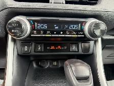 2023 Toyota RAV4 Hybrid XLE AWD SUNROOF -CARPLAY-WARRANTY INCL - Photo 15