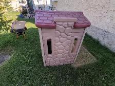 Plastic indoor/outdoor house for kids - Photo 2