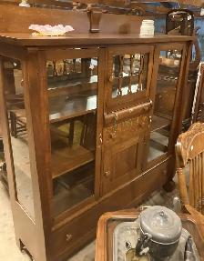 Antique : ) China Cabinets, Display or Curios Cabinets - Photo 7