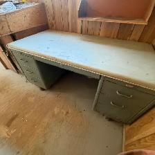 METAL TANKER DESK​ - Photo 2