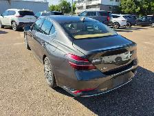2023 GENESIS G70 2.0T Advanced Plus AWD Local Trade, Leather, Na - Photo 10