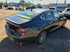 2023 GENESIS G70 2.0T Advanced Plus AWD Local Trade, Leather, Na - Photo 12