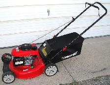 TROYBILT REAR BAG GAS LAWNMOWER