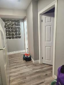 Finished BSMT Rooms for Male - Lawrence/Bathgate - Available NOW - Photo 6