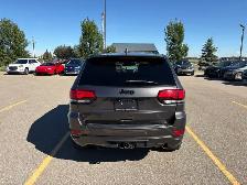 2021 Jeep Grand Cherokee Laredo  4x4 - Photo 5