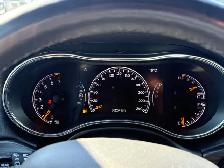 2021 Jeep Grand Cherokee Laredo  4x4 - Photo 12