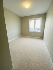 Kanata Speedvale Crt 3-bedroom townhome for rent - Photo 10