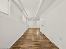 lower level unit for rent - Photo 2