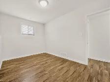 lower level unit for rent - Photo 8