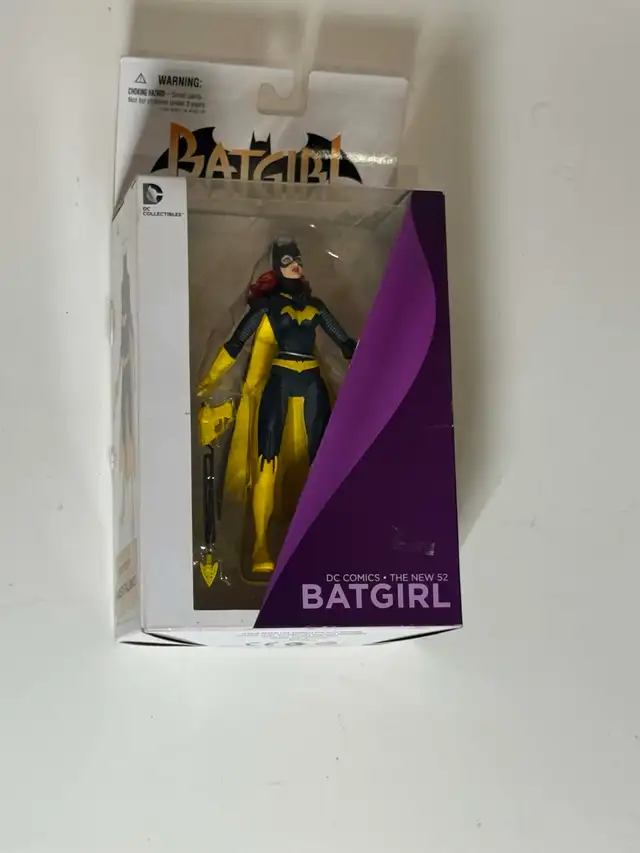 DC Collectibles Batgirl Action Figure - The New 52