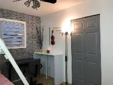 Kelowna room for rent $750 incld util. Avail Oct 1st - Photo 2