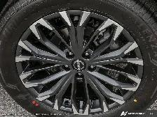 2026 Nissan Rogue Platinum - Photo 8