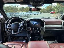 2022 Ford F-350 Platinum DIESEL! LEATHER! HUGE SUNROOF! LOADED! - Photo 12