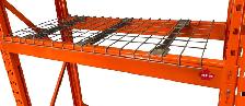 Wire mesh decking for pallet racking