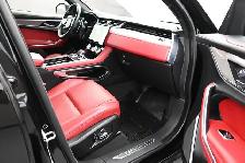 2022 Jaguar F-Pace AWD HEATED SEATS, HEATED STEERING WHEEL, APPL - Photo 31
