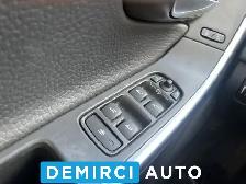 2013 Volvo XC60 T6JAMAIS ACCIDENTEETOIT OUVRANTSIEGES CH - Photo 22