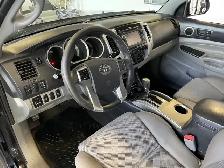 2013 Toyota Tacoma - Photo 13