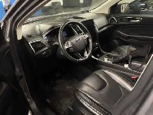 2022 Ford Edge Titanium AWD | Leather | Panoramic Sunroof - Photo 3