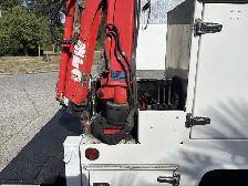 2006 International DuraStar 4300 LP Service Truck With Crane - Photo 26