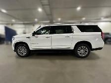 2026 GMC Yukon XL Denali - Photo 2