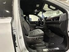 2026 GMC Yukon XL Denali - Photo 16