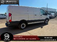 2018 Ford Transit T-150 130' Low Roof - ONLY 140,000 KM ! - Photo 4