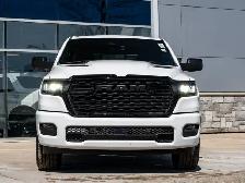 2026 Ram 1500 Express - Photo 12