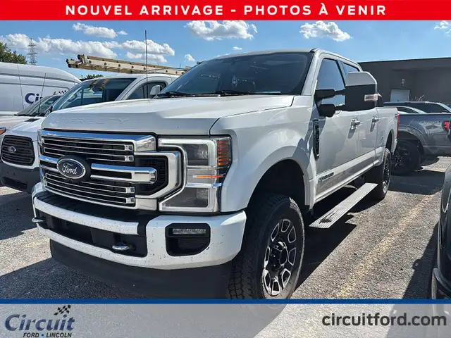 2022 Ford Super Duty F-350 Limited boîte de 6,75 pi à vendre