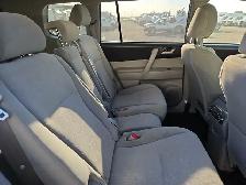 2012 Toyota Highlander - Photo 16