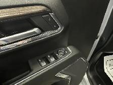 2024 Chevrolet Silverado 1500 Crew Cab Standard Box RST/WIDESCRE - Photo 24