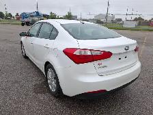 2015 Kia Forte - Photo 7