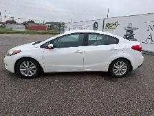 2015 Kia Forte - Photo 8