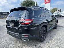 2025 Honda Pilot Black Edition | Leather | Sunroof - Photo 5