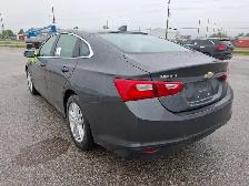2017 Chevrolet Malibu - Photo 7