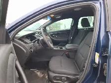 2017 Ford Taurus - Photo 10