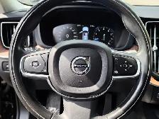 2021 Volvo XC60 T6 Momentum | Moonroof | Apple Carplay | Alloys - Photo 8