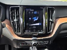 2021 Volvo XC60 T6 Momentum | Moonroof | Apple Carplay | Alloys - Photo 10