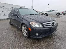 2010 Mercedes-Benz C-Class - Photo 3