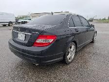 2010 Mercedes-Benz C-Class - Photo 5