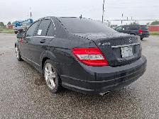 2010 Mercedes-Benz C-Class - Photo 7