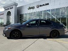 2021 Toyota Camry Hybrid SE Auto - Photo 2