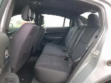 2014 Chrysler 200 - Photo 14