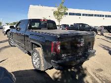 2017 GMC Sierra 1500 Denali 6.2L | Tonneau Cover - Photo 4
