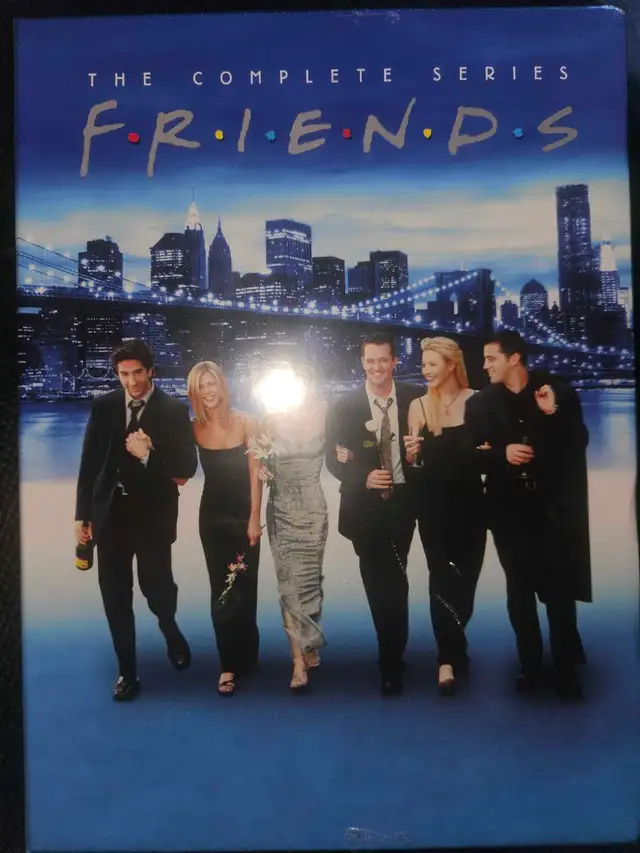 NEW FRIENDS TV SHOW BOXSET COLLECTION