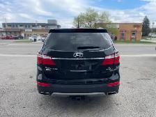 2013 Hyundai Santa Fe AWD 4dr 3.3L Auto XL LTD w/Unvented Seat - Photo 4
