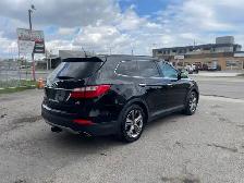 2013 Hyundai Santa Fe AWD 4dr 3.3L Auto XL LTD w/Unvented Seat - Photo 8