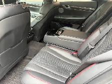 2022 Genesis G80 3.5T Sport, 4WD, LOW KMS. - Photo 13